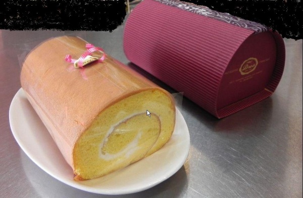 ご案内 津嘉山ﾛｰﾙｹｰｷ かぼちゃの風味 甘さ控えめ 南風原町商工会